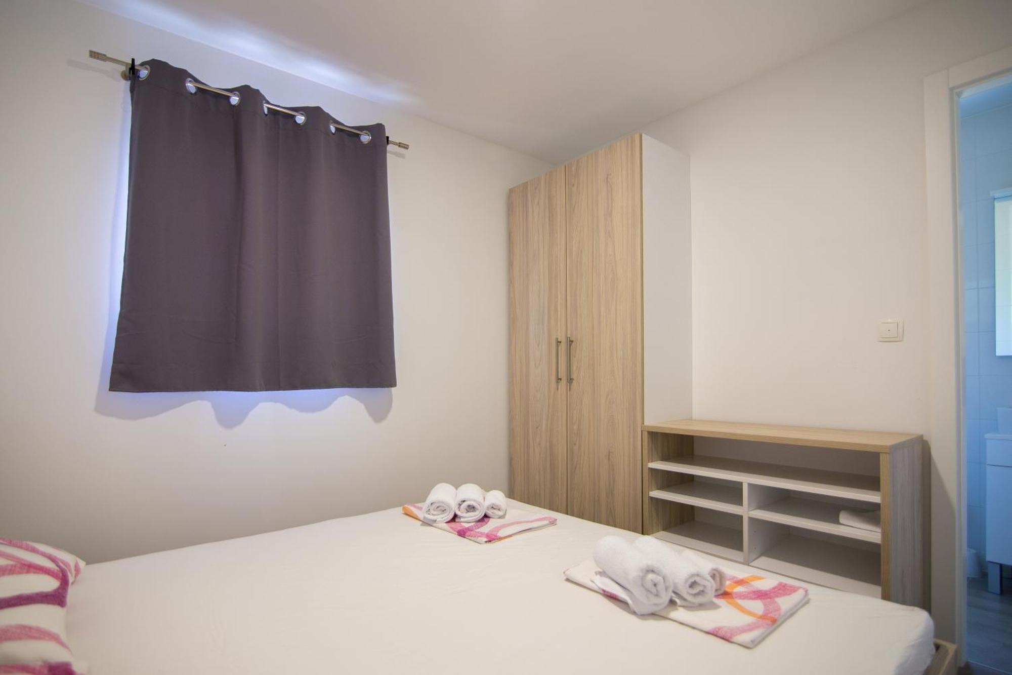 Luxury Mobile Homes Liza Biograd Na Moru Ngoại thất bức ảnh