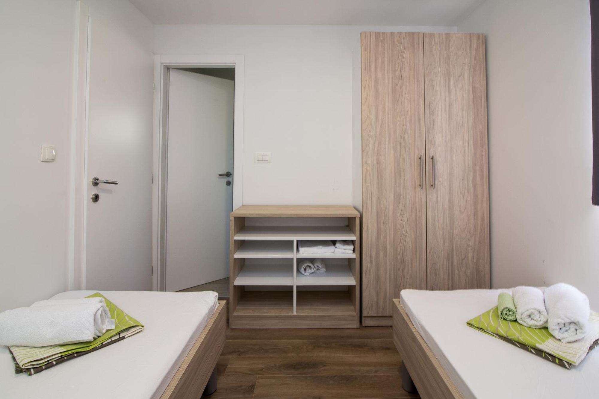 Luxury Mobile Homes Liza Biograd Na Moru Ngoại thất bức ảnh