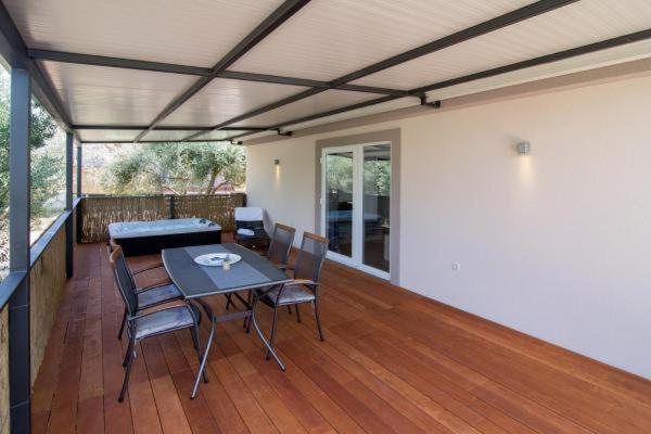 Luxury Mobile Homes Liza Biograd Na Moru Ngoại thất bức ảnh
